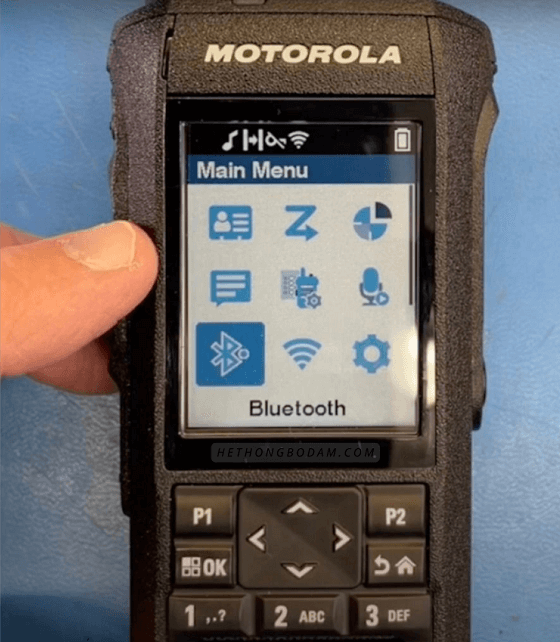 đánh giá về tính năng đáng chú ý được nâng cấp trên bộ đàm Motorola R7