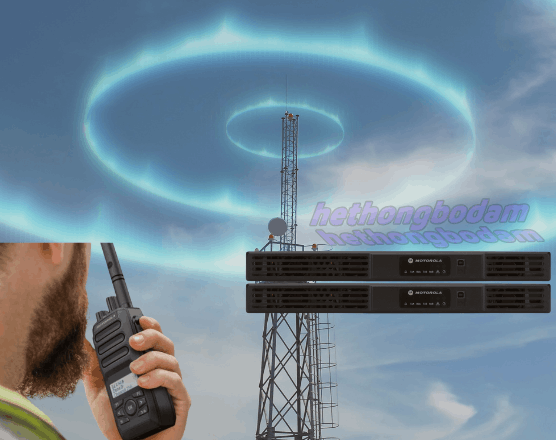 Bộ chuyển tiếp Motorola SLR5300 là giải pháp mở rộng vùng phủ sóng cho máy bộ đàm chuyên nghiệp