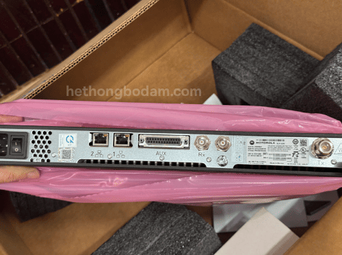 Bộ chuyển tiếp Repeater Motorola SLR5300 tích hợp các giải pháp mở rộng MOTOTRBO qua mạng Internet IP