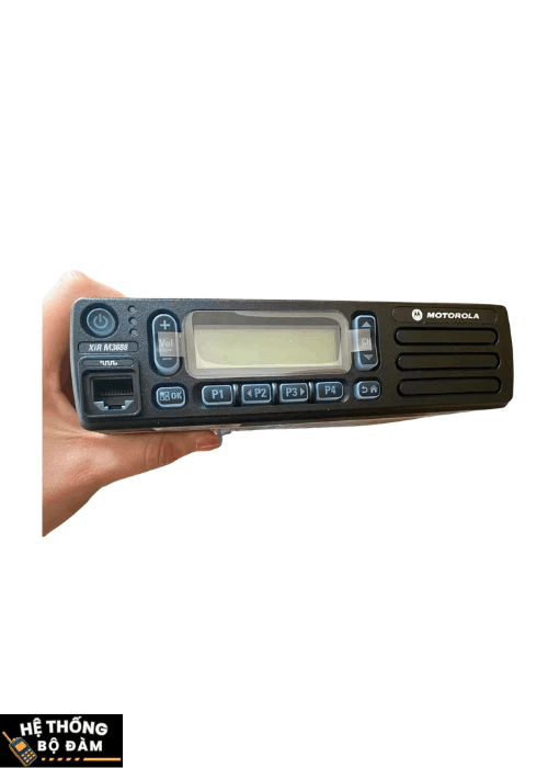Máy bộ đàm Motorola XiR M3688